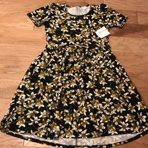 LuLaRoe Floral XL Amelia. Black background.